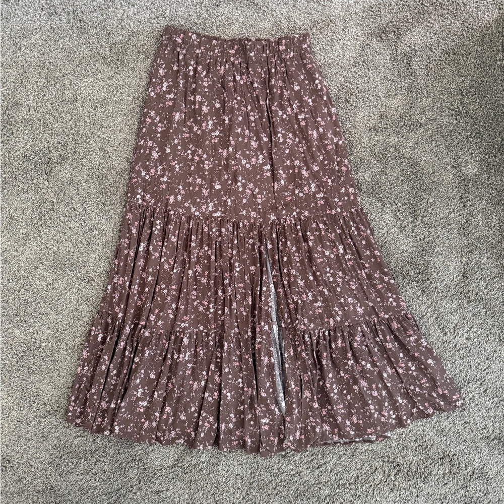 Arula Kaylee Floral Maxi Skirt